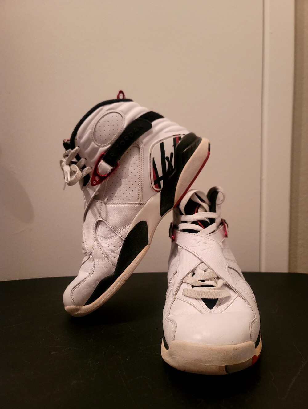 Nike White Black Red Men’s Athletic Basketball Shoes
